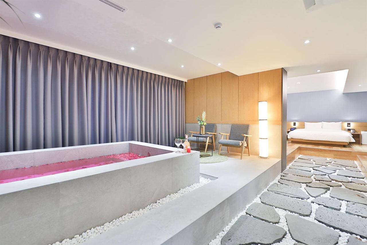 Custom Hotel Ilsan Ni Buitenkant foto